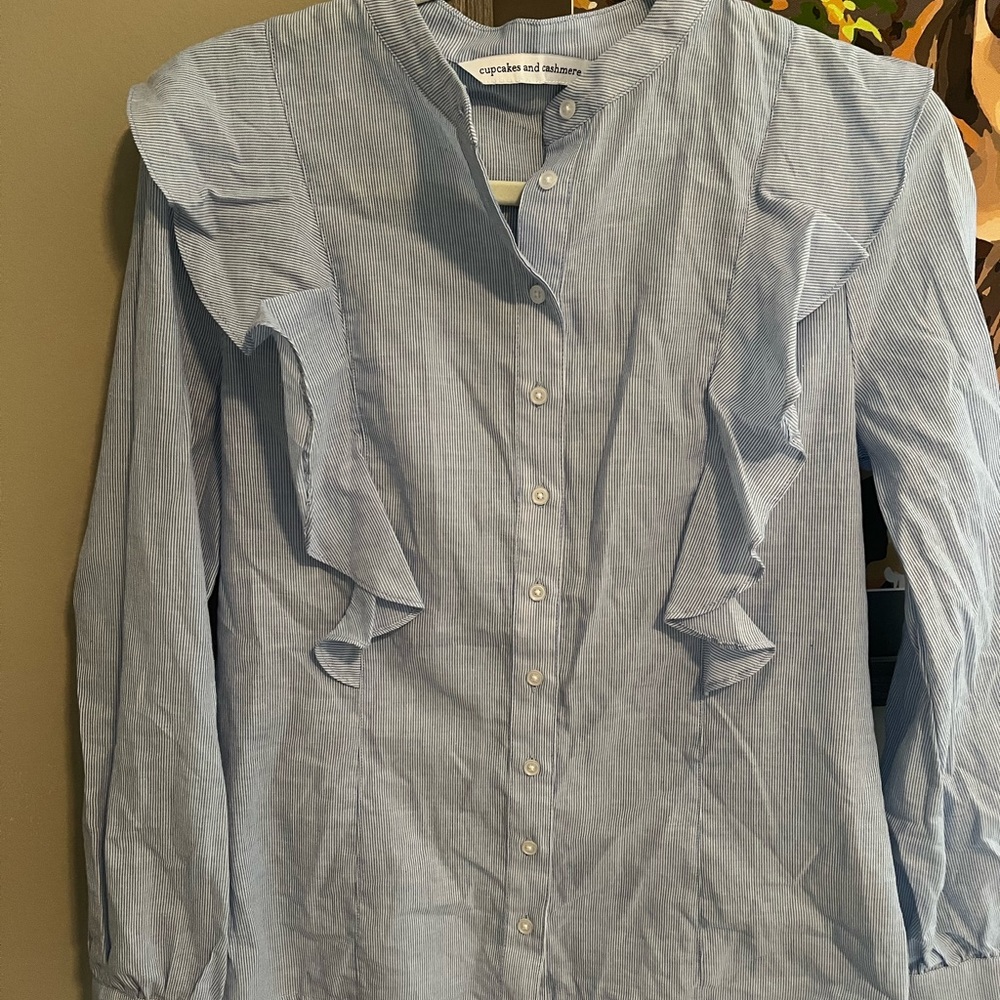 Women’s blouse